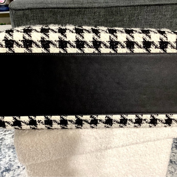 Kate Spade Black and Cream Houndstooth Manhattan - Picture 11 of 13